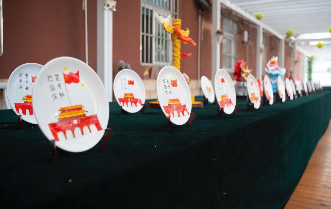 喜迎中秋，欢度国庆，邯郸新东方烹饪学校祝大家双节快乐(图8)