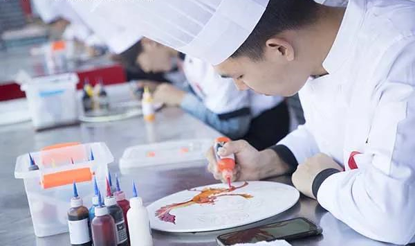 开学季邯郸新东方烹饪学校 报名活动持续进行！