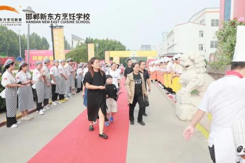 家长鉴证会|感恩有您，鉴证成长！家校共育“匠心”人才